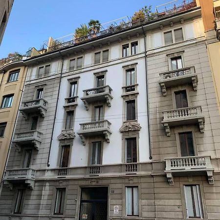 Milano Besana Rent House Appartement Buitenkant foto