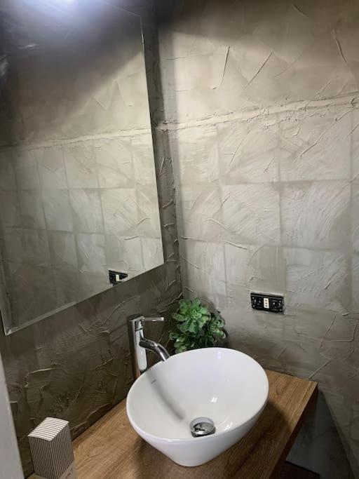 Milano Besana Rent House Appartement Buitenkant foto