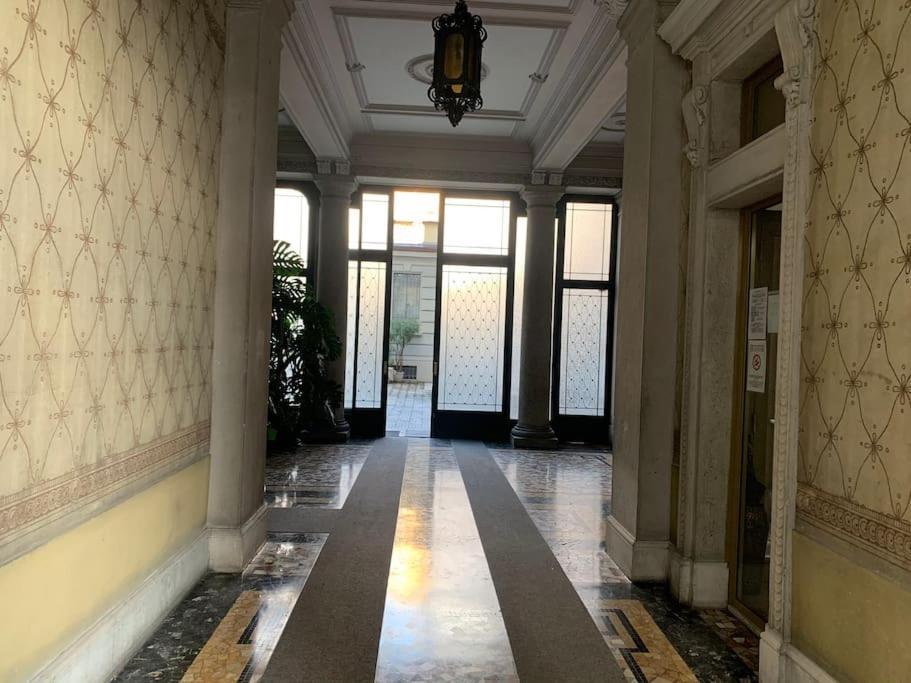 Milano Besana Rent House Appartement Buitenkant foto