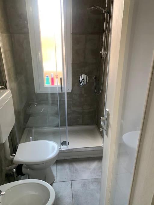 Milano Besana Rent House Appartement Buitenkant foto